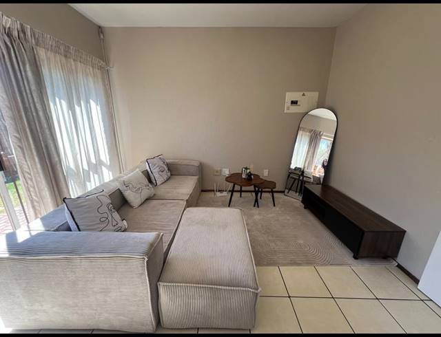 1 BEDROOM PROPERTY TO RENT IN WELTEVREDEN PARK